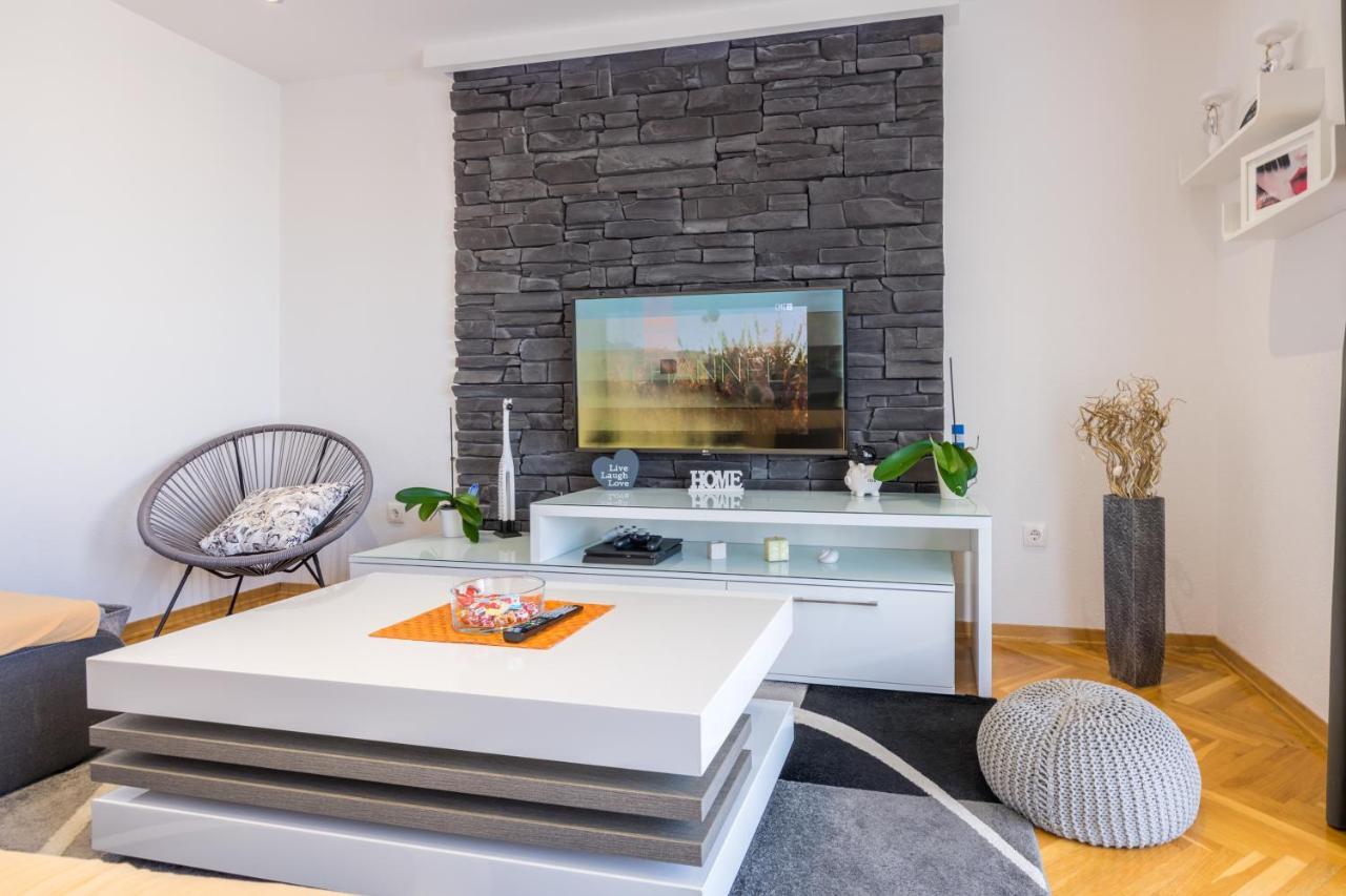 Apartman Petra Apartment Makarska Bagian luar foto