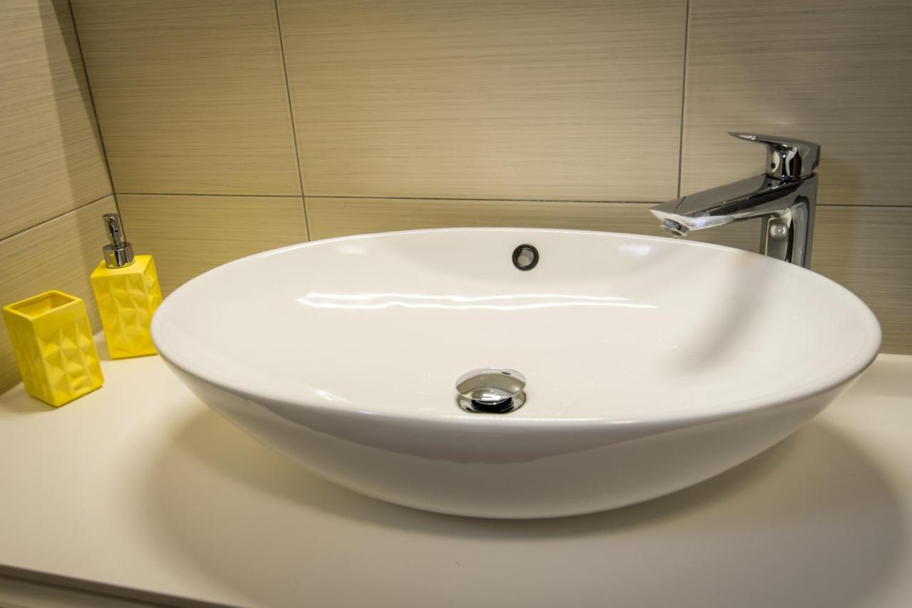Apartman Petra Apartment Makarska Bagian luar foto