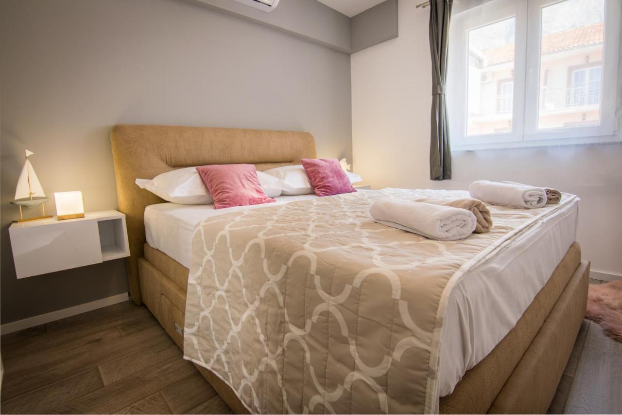 Apartman Petra Apartment Makarska Bagian luar foto